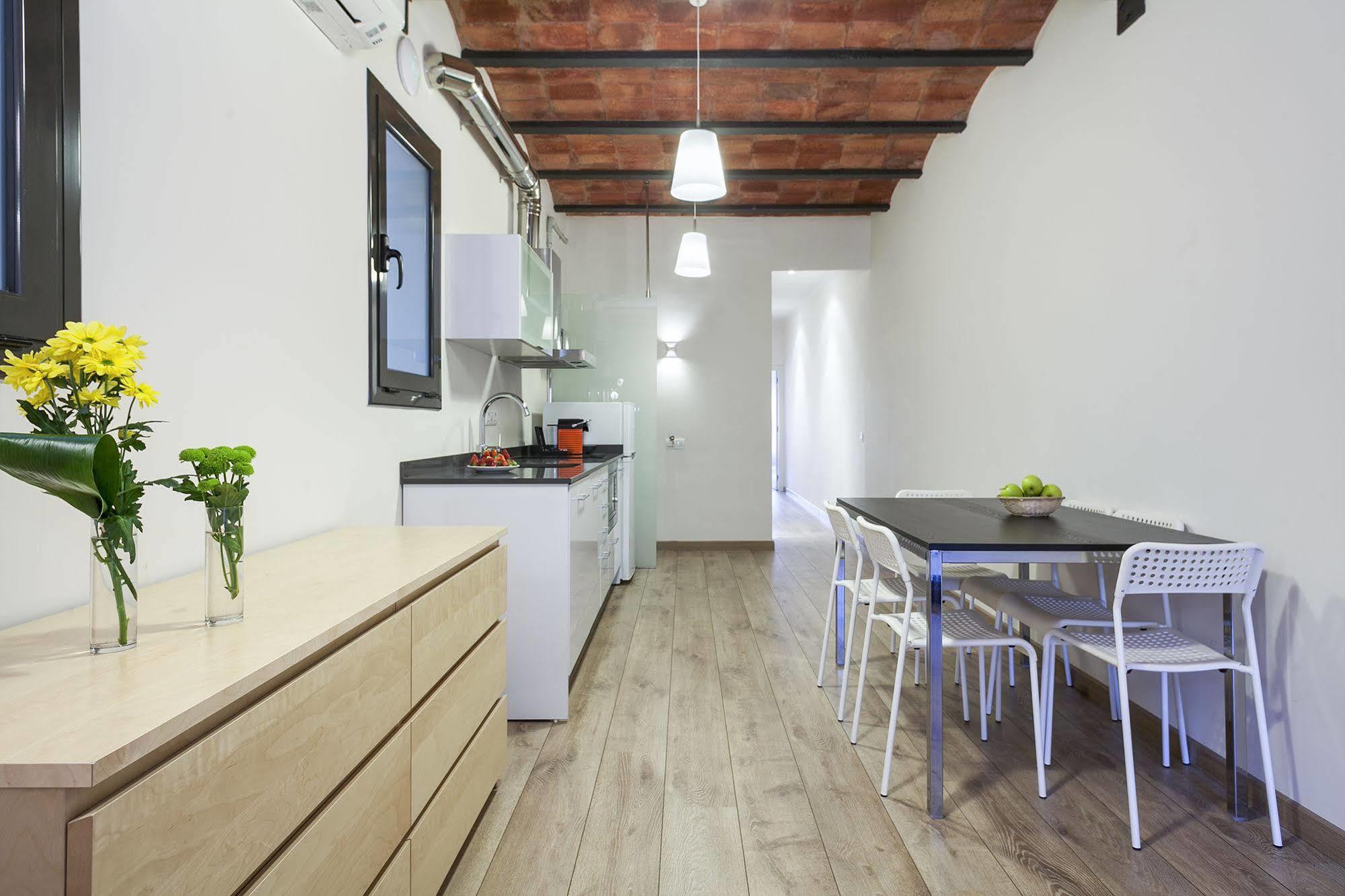 Fira Apartments By Gaiarooms Barcelona Eksteriør bilde