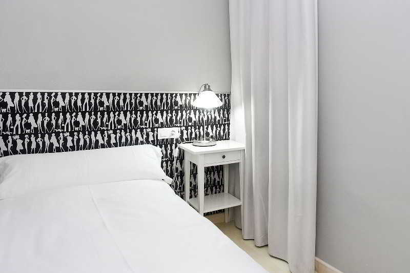 Fira Apartments By Gaiarooms Barcelona Eksteriør bilde